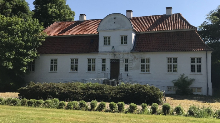 In 2018 NOVI aquires the historic building Postgaarden next to Aalborg University Hospital..